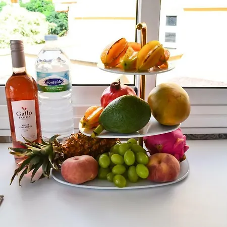 Orlando Wave アパート アデヘ